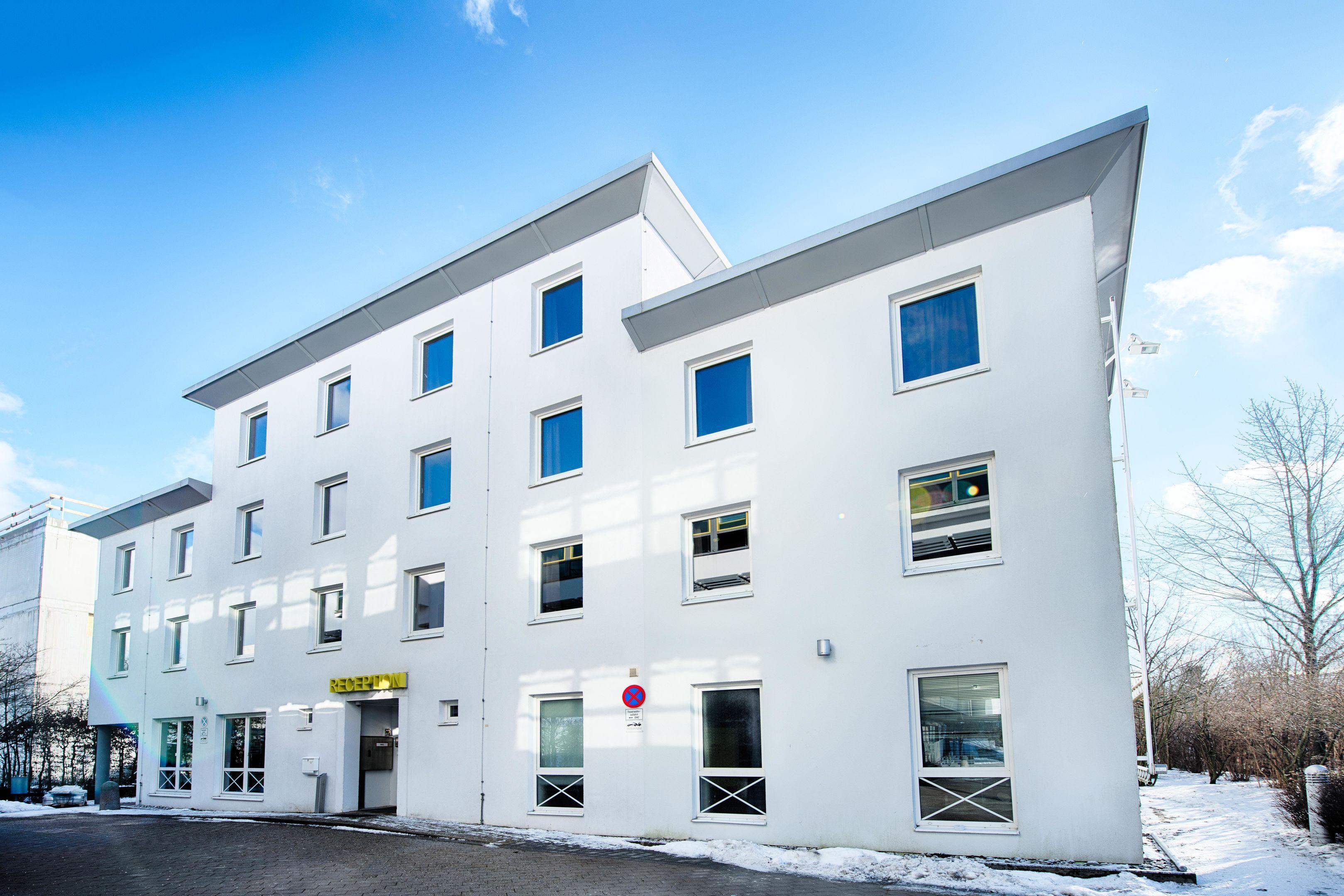 B&B Hotel Muenchen-Putzbrunn Zewnętrze zdjęcie