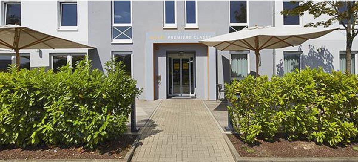 B&B Hotel Muenchen-Putzbrunn Zewnętrze zdjęcie