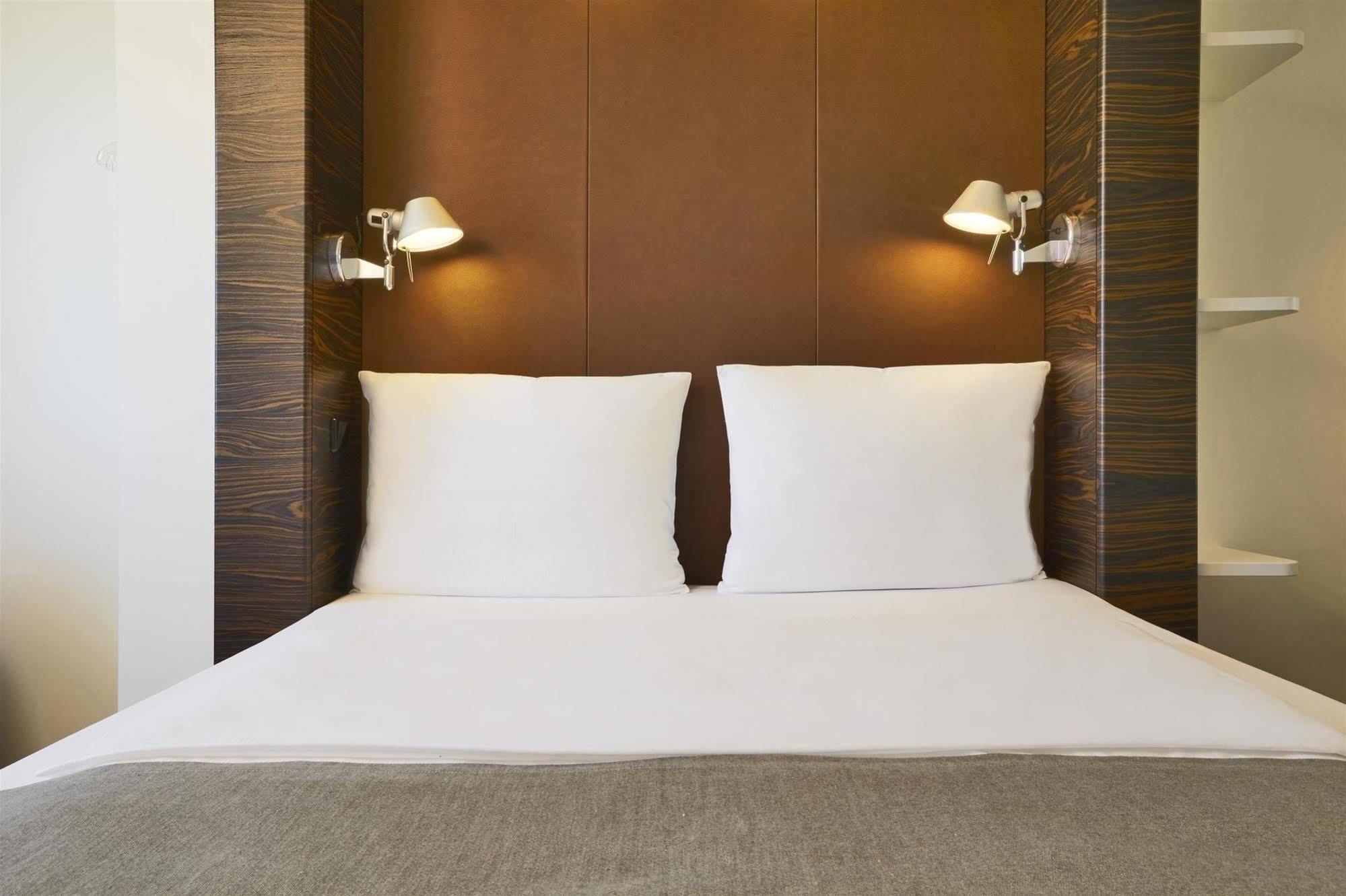 B&B Hotel Muenchen-Putzbrunn Zewnętrze zdjęcie